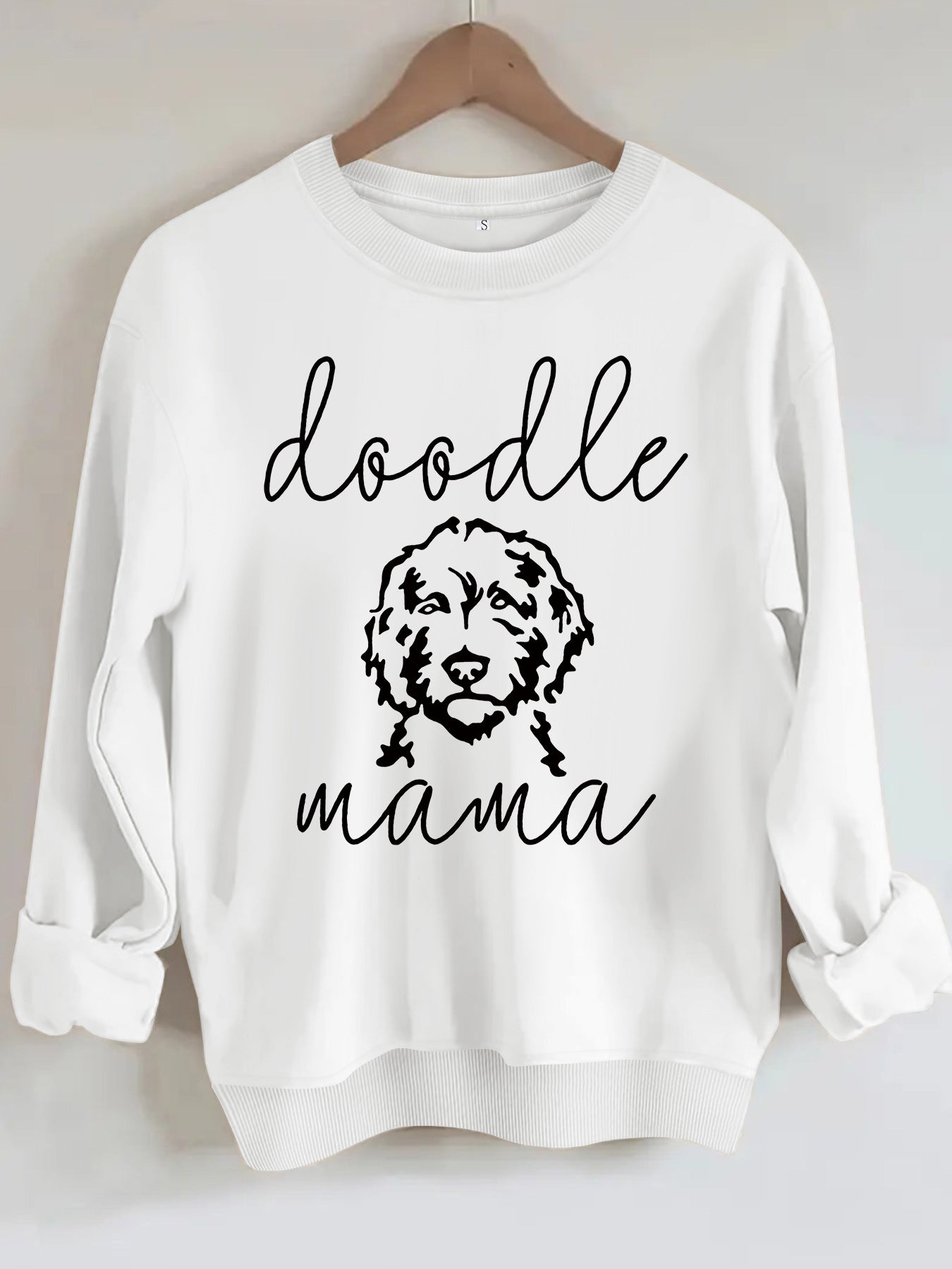 Sweatshirt with loose dog print